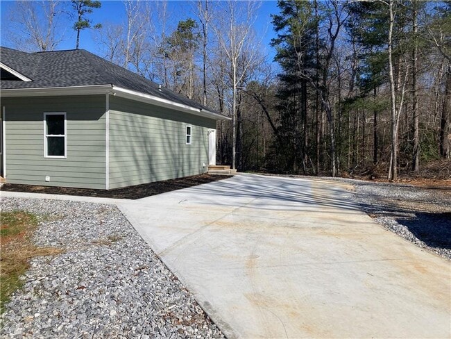 Photo - 100 Dickerson Rd