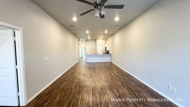 Photo - 2105 Kokomo Ave Unidad B