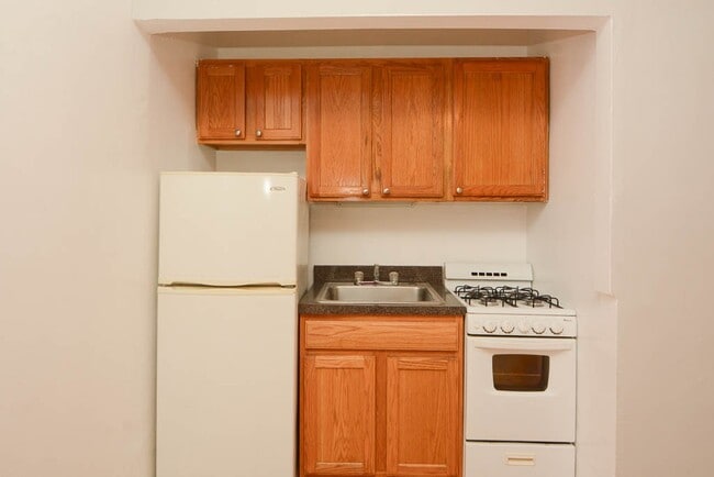 Photo - 3824 N Fremont St Unit 601