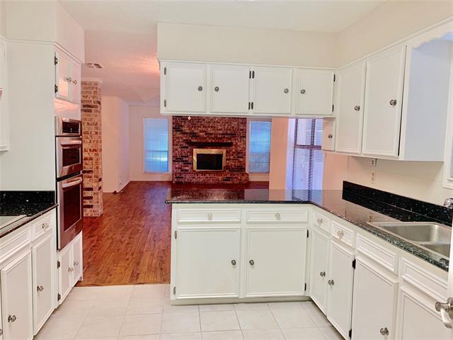 Photo - 4914 Ledgestone Dr