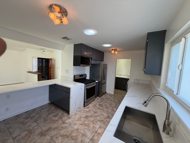 Photo - Beautiful Newly Renovated 3BD 2BA