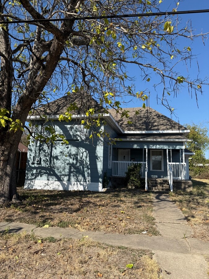 Photo - 215 Colorado St Casa