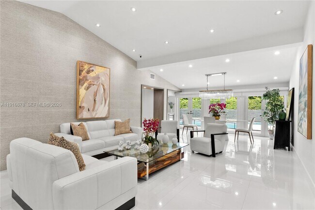 Photo - 1021 Matanzas Ave