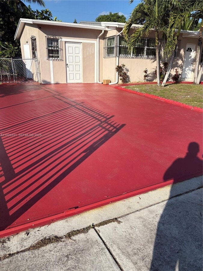 Photo - 325 NW 193rd Terrace