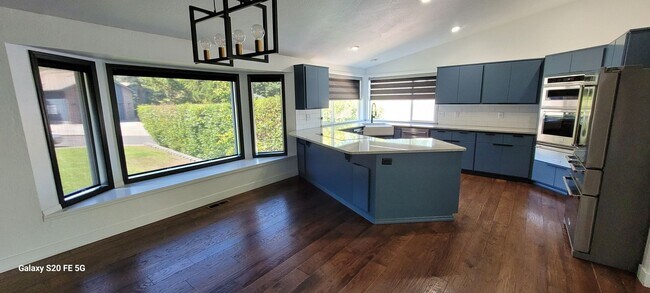 Photo - Beautiful Spacious Home for Rent