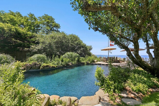 Photo - 29 Bittersweet Ln