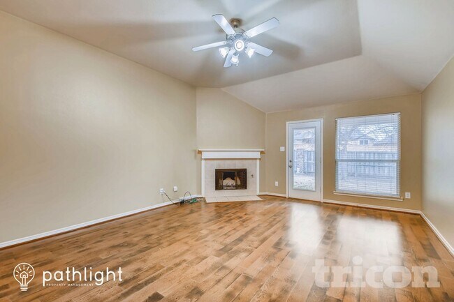 Photo - 2921 Gabriel Dr