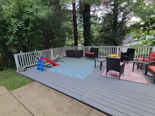 Photo - 2030 N Cleveland St Unit A