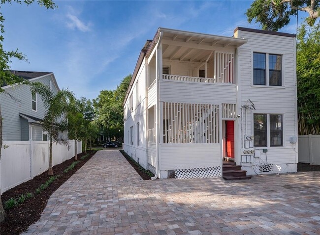 Photo - 601 Delaney Park Dr Unidad 4