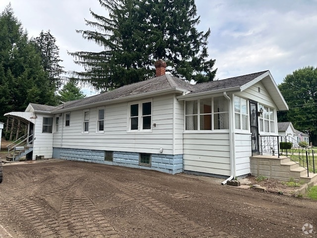 Building Photo - 400 W High St Rental