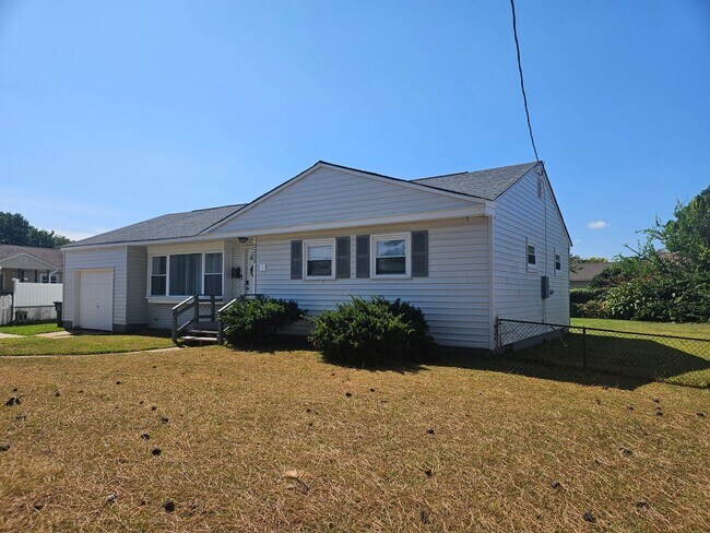 Photo - 2213 Wharton Ave