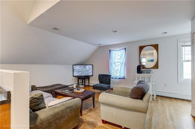23 Stockholm St Unit 2
