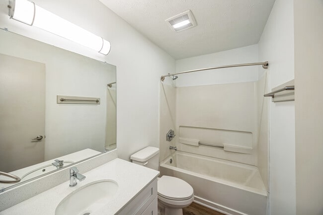 Lakota Pointe Townhomes