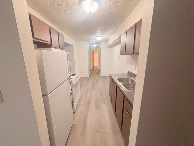 Photo - Blue Spruce Apartments
