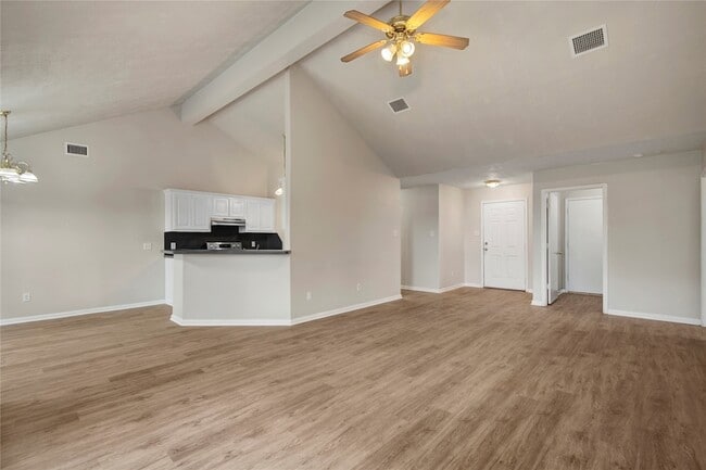 Photo - 16145 Sun View Ln