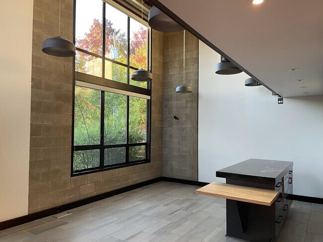 Photo - One of Kind Fremont Townhouse available now for $5450!!