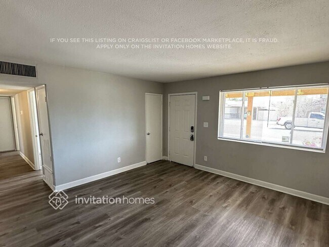 Photo - 4048 W Townley Ave