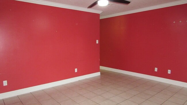 Photo - 3 BEDROOM DUPLEX