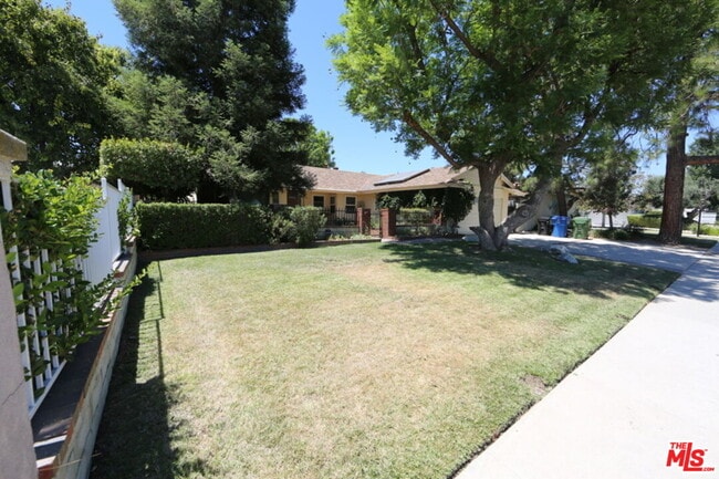 Photo - 7309 Asman Ave