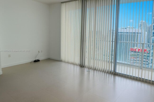 Photo - 300 S Biscayne Blvd Unit T-2803