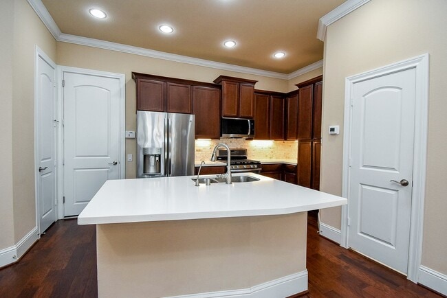 Photo - 8413 Water Oak Pass Dr