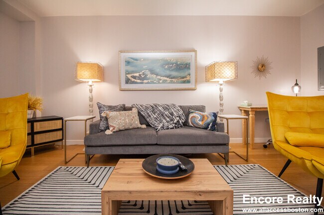 Building Photo - 16 Miner St Unit 401