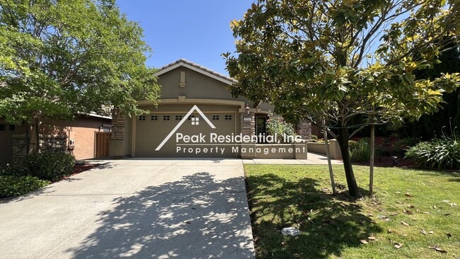 Beautiful 3bd/2ba Folsom Home with 2 Car G... - Beautiful 3bd/2ba Folsom Home with 2 Car G...