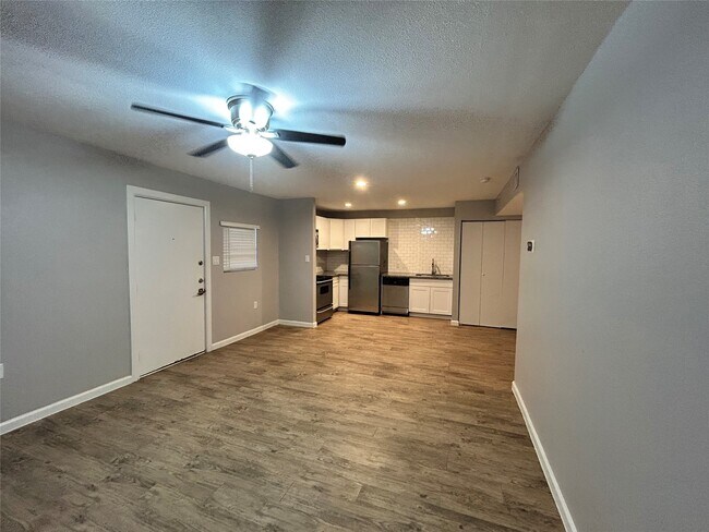 Photo - 2810 Beauchamp St