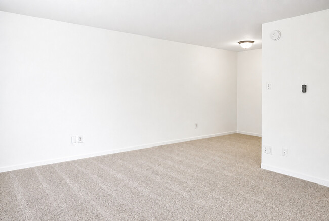 Photo - Fieldbrook Apartments