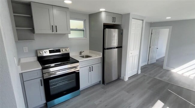 Photo - 2105 N Allendale Ave