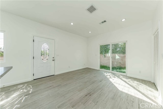 Photo - 12615 George St