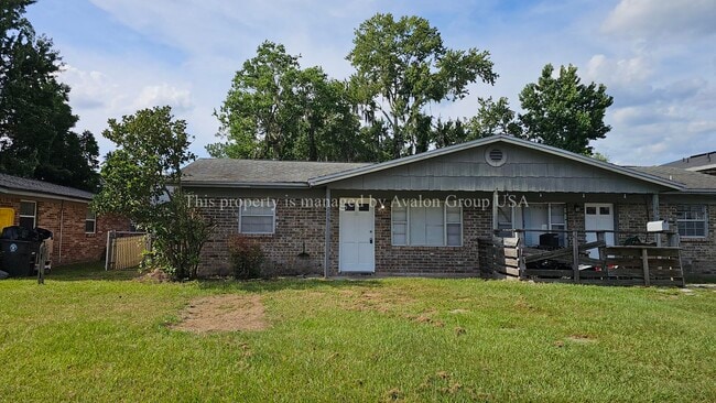 Building Photo - 6063 Longchamp Dr Rental