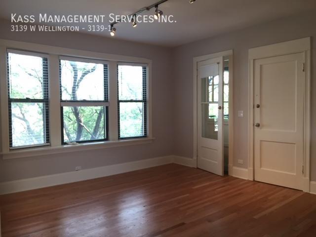 Photo - 3139 W Wellington Ave Unidad 3139-1