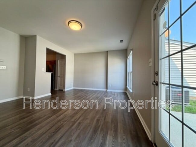 Photo - 4739 Forestridge Commons Dr