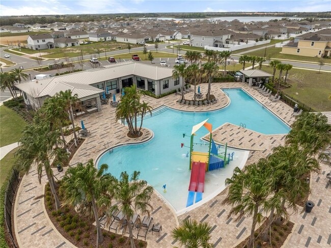 Photo - 2049 Heart Lk Dr