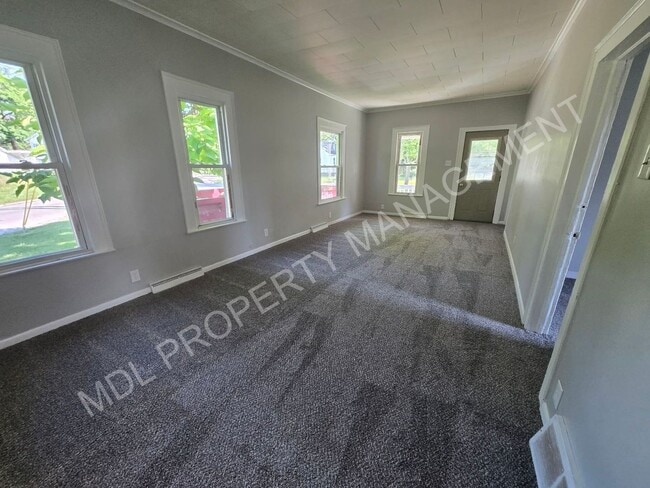 Photo - 2-Bedroom House in Saginaw