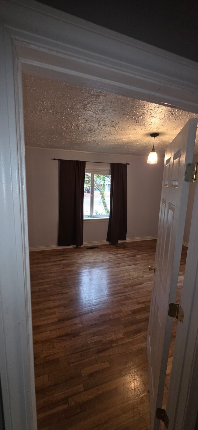 Master - 8802 Forest Ave SW