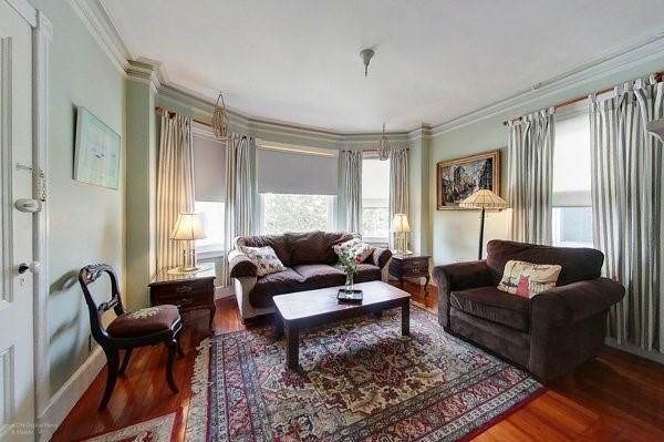 Photo - 616 Thames St Unit 1