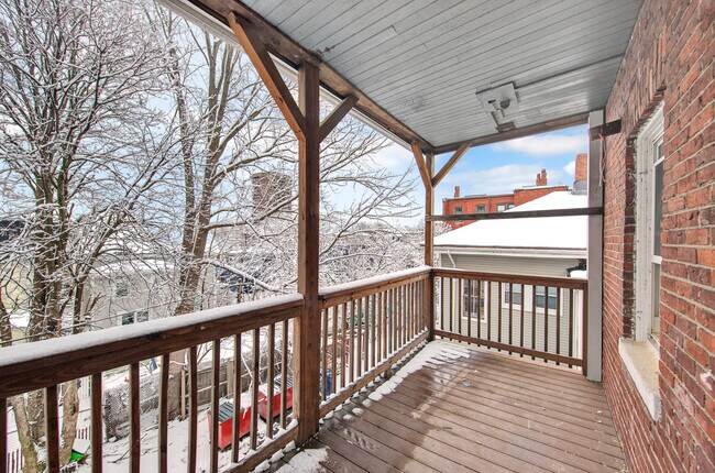 Photo - 105 School St Unit 3