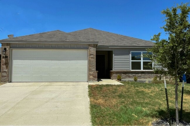 Building Photo - Beautiful 3x2 Rental Home in NBTX!