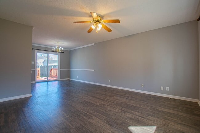 Photo - Pet Friendly Three Bedroom!