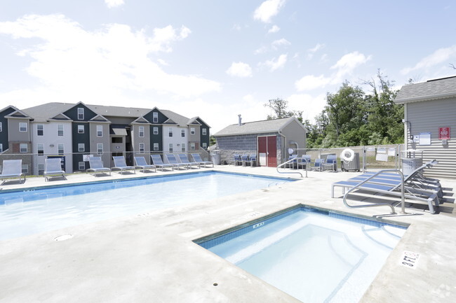 Pool - The Lofts (WV)