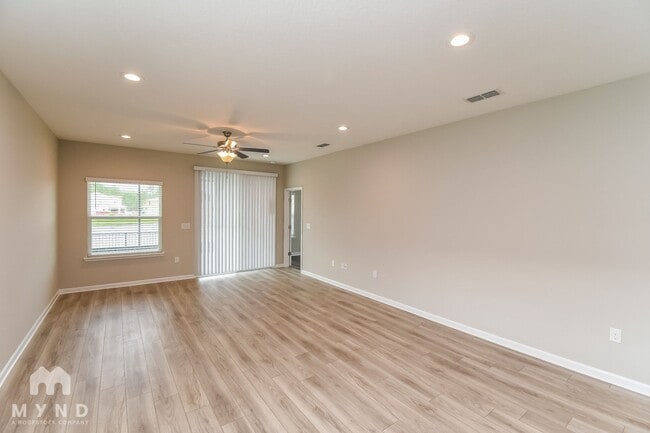 Photo - 3977 Heatherbrook Pl