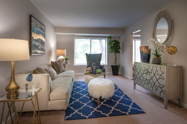 Photo - The Elms at Old Mill