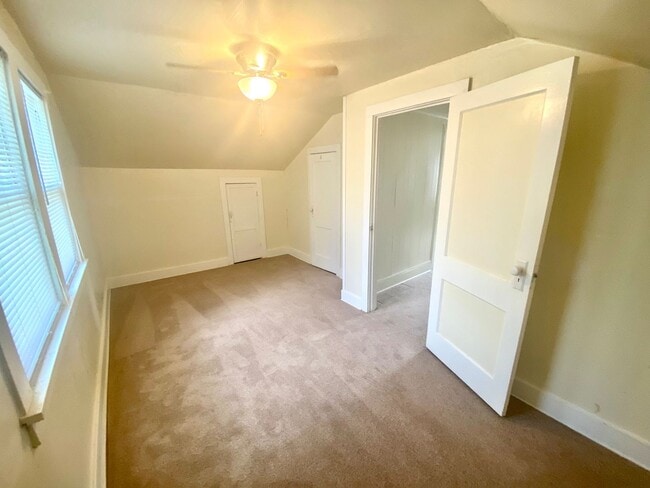 Photo - 2412 S 17th St Unidad 2