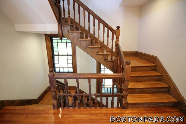 Photo - 65 Beech Glen St Unit 2