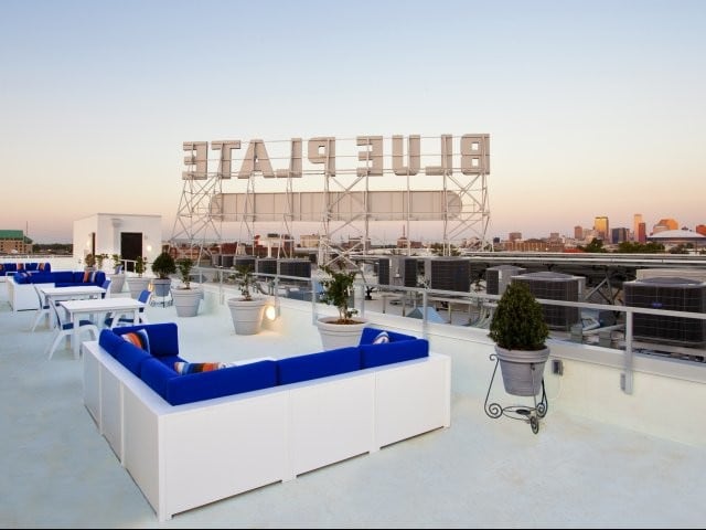Rooftop Lounge