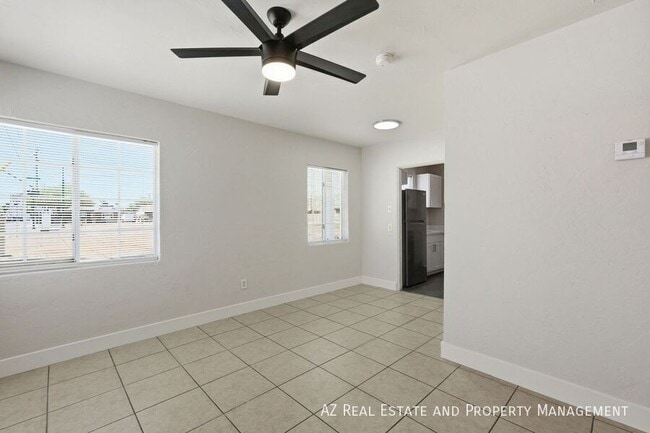 Photo - 1038 N 16th St