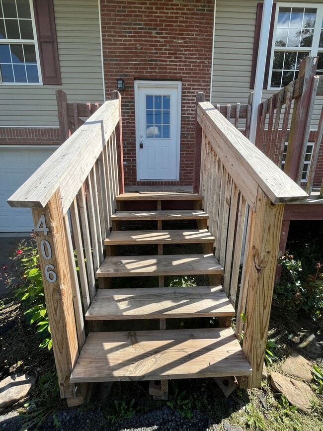 Photo - 3 bedroom 2 bath single family home