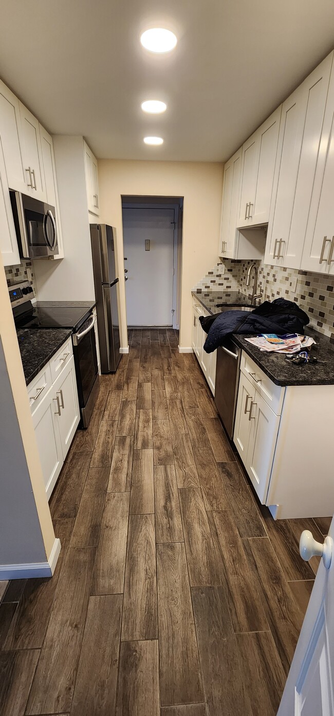 Photo - 205 Covered Bridge Blvd Unit B